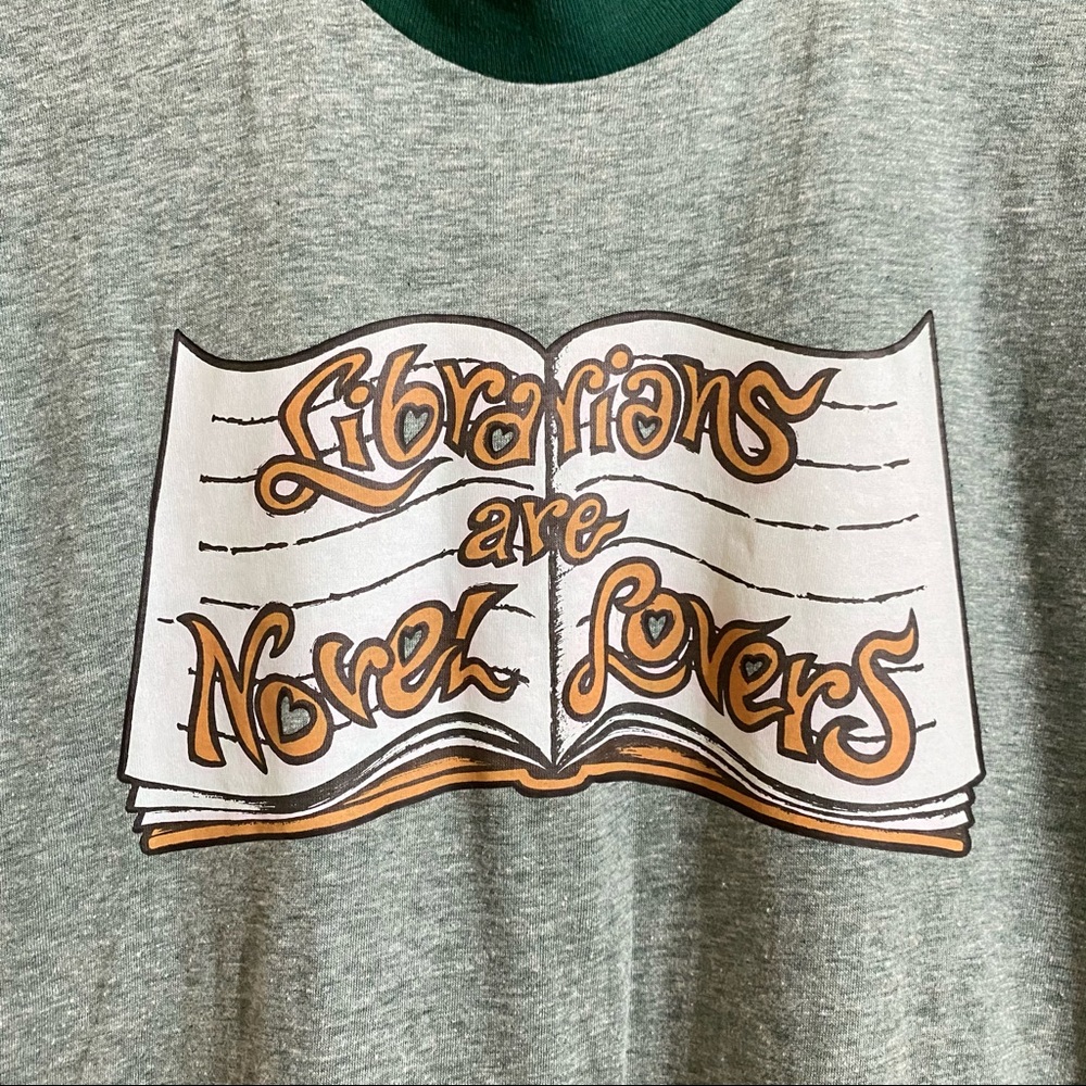 Vintage- 70s 80s Librarians Are Novel Lovers Shirt View 5